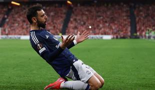 Manchester United s sanjskim polčasom, na pol poti v finale tudi Tottenham