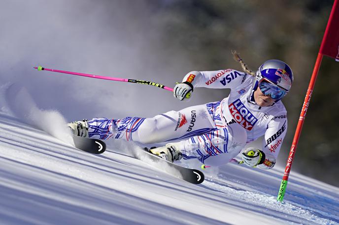 Lindsey Vonn | Ameriška zvezdnica Lindsey Vonn je po slabih šestih letih znova nastopila na uradni tekmi alpskega smučanja. | Foto Guliver/Getty Images