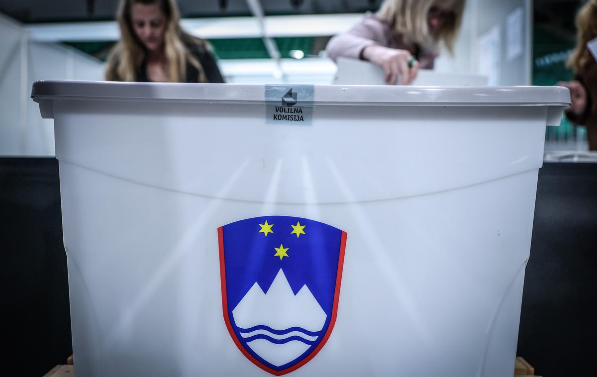 Predčasno glasovanje - zakonodajni referendum o Zakonu o dodatku k pokojnini za izjemne dosežke na področju umetnosti | Foto Ana Kovač
