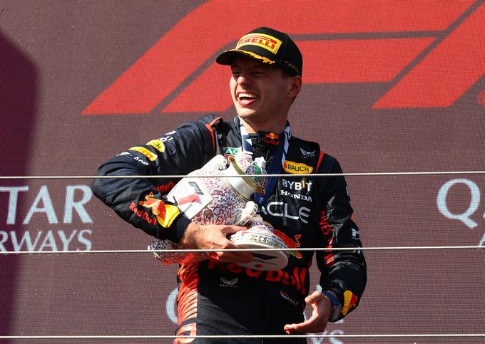 Max Verstappen je dobil zadnji dve dirki na Hungaroringu. Zadnja se je končala z razbitim pokalom. | Foto: Guliverimage