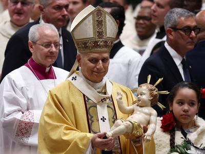 Papež Leon na božični večer pozval k sočutju in miru #foto