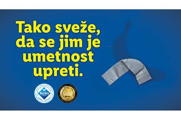 Lidl Slovenija z inovativno kampanjo Visoka umetnost ali sveže banane po ugodni ceni? mimoidočim deli svežino in kakovost