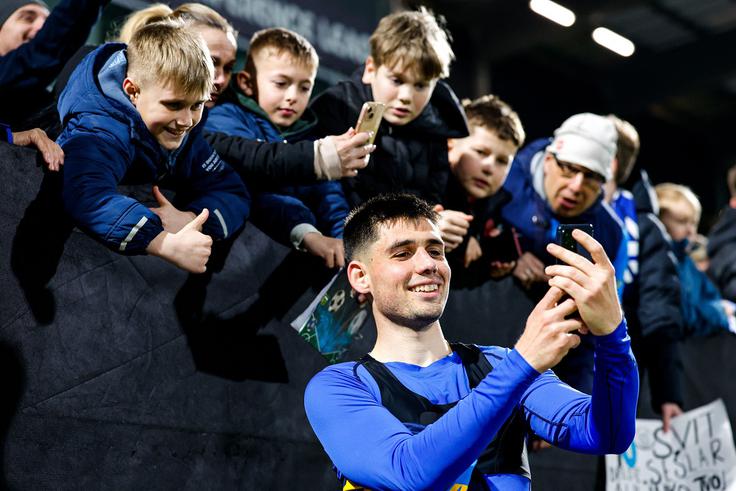 Svit Sešlar je velik vzornik mladih celjskih ljubiteljev nogometa. | Foto: Aleš Fevžer