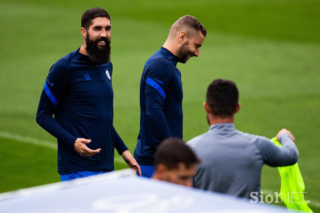 slovenska nogometna reprezentanca, trening