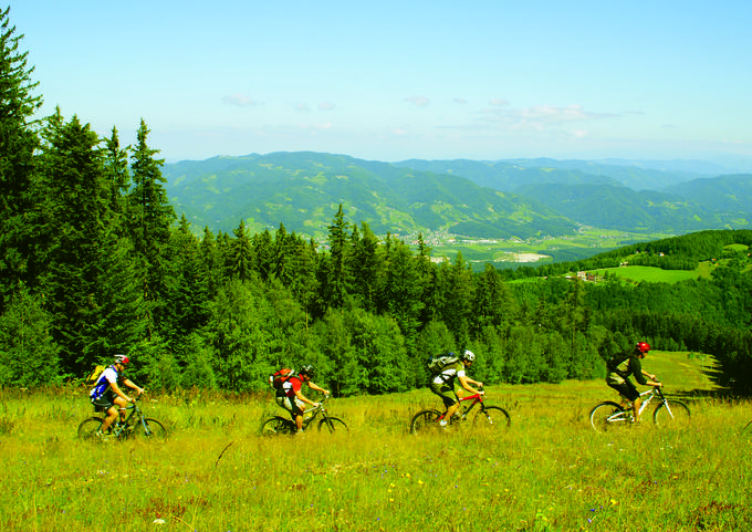 Pohorje kolesarjenje | Foto: Dejan Dolšak (www.slovenia.info)