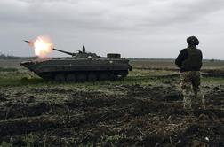 V ruskih napadih na Ukrajino najmanj trije mrtvi