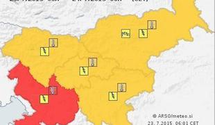 Še danes se bomo cvrli pri 38 stopinjah