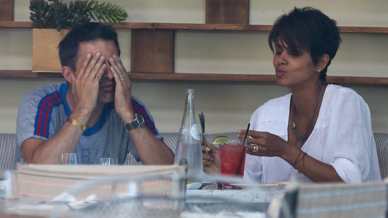 Halle Berry vrača udarec bivšemu