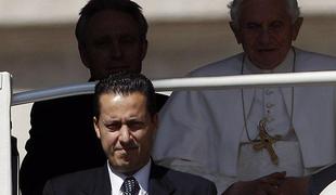 Ali se bo moral papežev tajnik zagovarjati pred sodiščem?