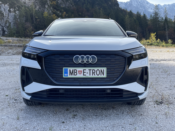 Audi Q4 e-tron | Foto: Gašper Pirman