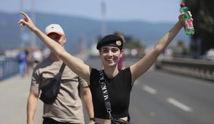Svarilo o Thompsonu: vračanje preteklosti in pol milijona pobitih