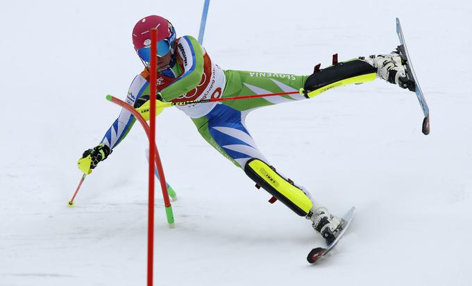 Maruši Ferk se je po smukaškem delu nasmihala vrhunska uvrstitev, a si je nato v slalomu privoščila usodno napako. | Foto: Reuters