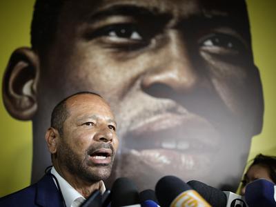 Neymar kupil blagovno znamko legendarnega Peleja