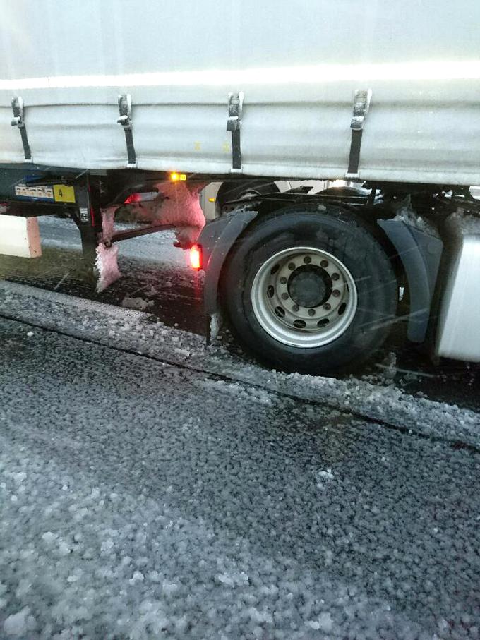 Za tovornjake so zimske gume obvezne le na pogonskih kolesih. | Foto: 
