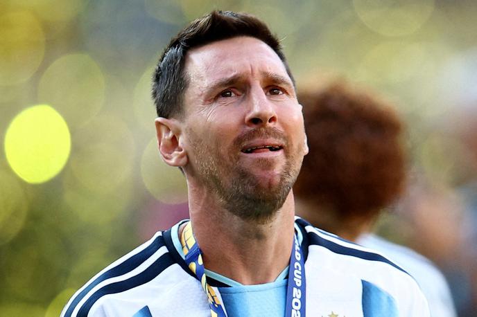 Lionel Messi | Lionel Messi po porazu proti Španiji in verjetno svoji zadnji tekmi na največjem tekmovanju ni mogel zadrževati solza. | Foto Reuters