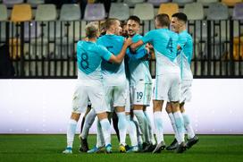 Slovenija : Anglija, slovenska nogometna reprezentanca U21