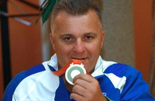 Bučen sprejem za paraolimpijce