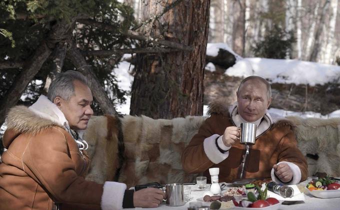 Vladimir Putin in Sergej Šojgu v sibirski tajgi | Foto: Guliverimage/Vladimir Fedorenko