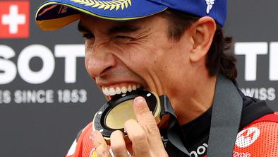 Marc Marquez do zmage v zadnjem krogu, grd padec Morbidellija