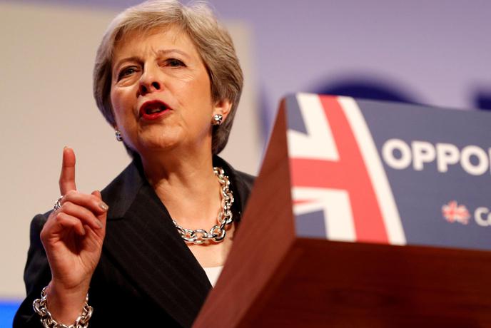 Mayeva: Neuspeh brexita bi pomenil zlorabo zaupanja