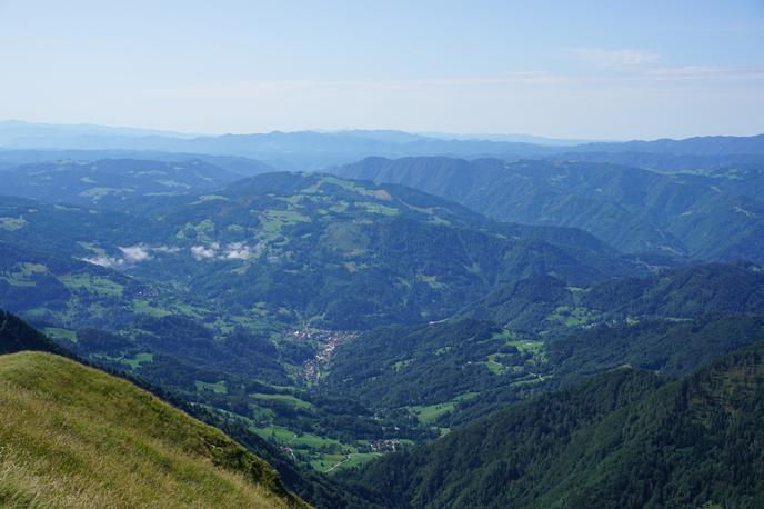 Porezen v občini Tolmin | Pogrešanega so našli danes, malo pred poldnevom, v globeli približno en kilometer nad vasjo Tolminske Ravne, na pobočju nad potokom Zadlaščica. Fotografija je simbolična. | Foto STA