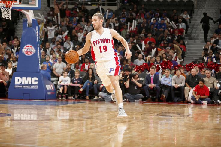 Beno Udrih je bil edini Slovenec na parketu. Detroitu je do prve zmage v gosteh pomagal z devetimi točkami in petimi podajami. | Foto: Guliverimage/Getty Images