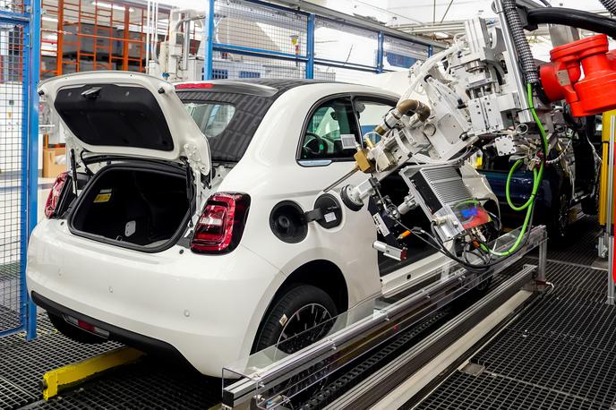 Fiat 500 hibrid tovarna | Foto Fiat