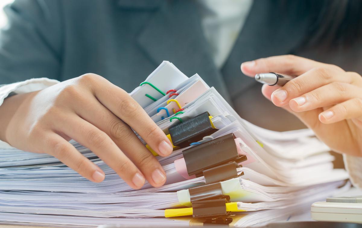 Pisarna | Ime si bodo po novem lahko spremenili tudi nepolnoletni posamezniki. | Foto Getty Images