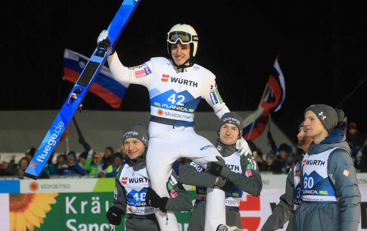 Timi Zajc svetovni prvak | Timi Zajc je pred domačimi gledalci dosegel uspeh kariere. | Foto Reuters