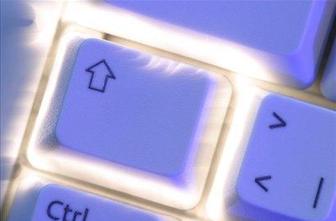 Na težave pri rabi interneta naletela tretjina uporabnikov