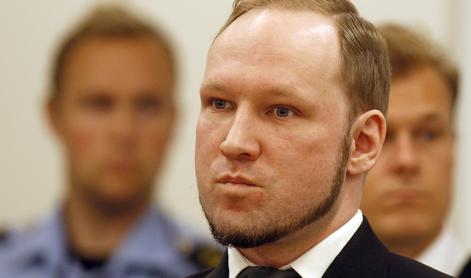 Norveški skrajnež Breivik znova zaprosil za pogojno izpustitev iz zapora