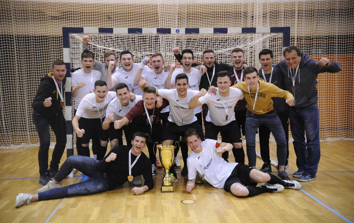 Siliko Vrhnika Futsal | Klub z Vrhnike je dosegel zgodovinski uspeh in prvič končal sezono na stopničkah. | Foto nzs.si