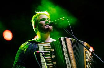 Poskočni muzikant Martin Juhart je oddan