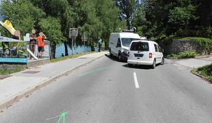 Prometna nesreča na Bledu: voznik zaspal za volanom