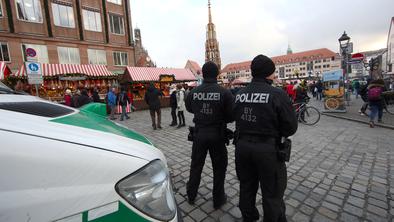 Nemška policija v bližini božičnega sejma našla eksploziv