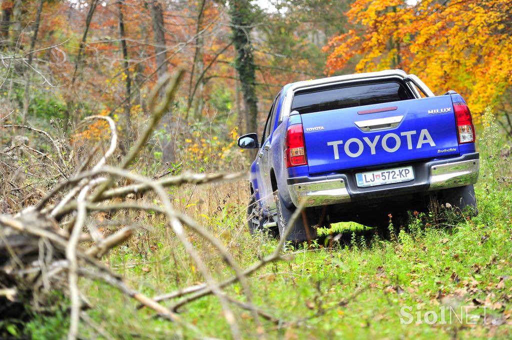 Toyota hilux