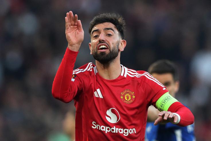 Bruno Fernandes nosi kapetanski trak pri Unitedu. | Foto: Reuters