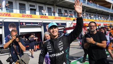 Russell in Verstappen za prvo vrsto zasenčila favorite