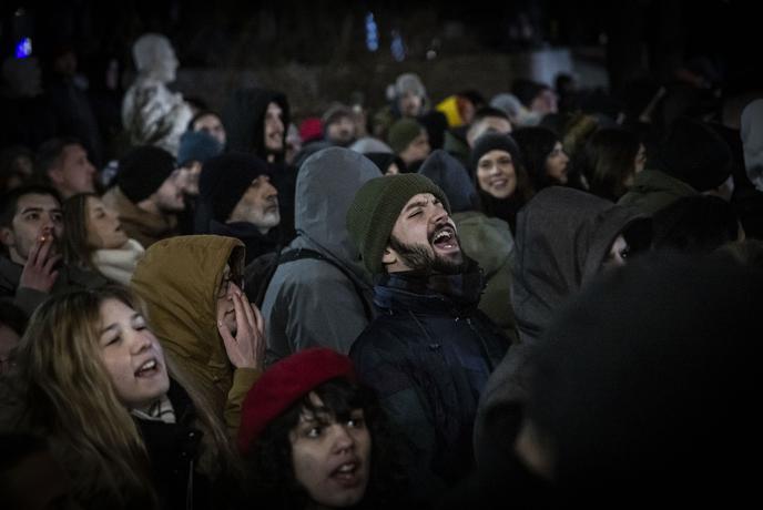 Bo Srbijo ohromila splošna stavka?