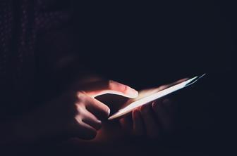 Pametni telefoni z Androidom 12 so postali nevarni: treba bo kupiti novega