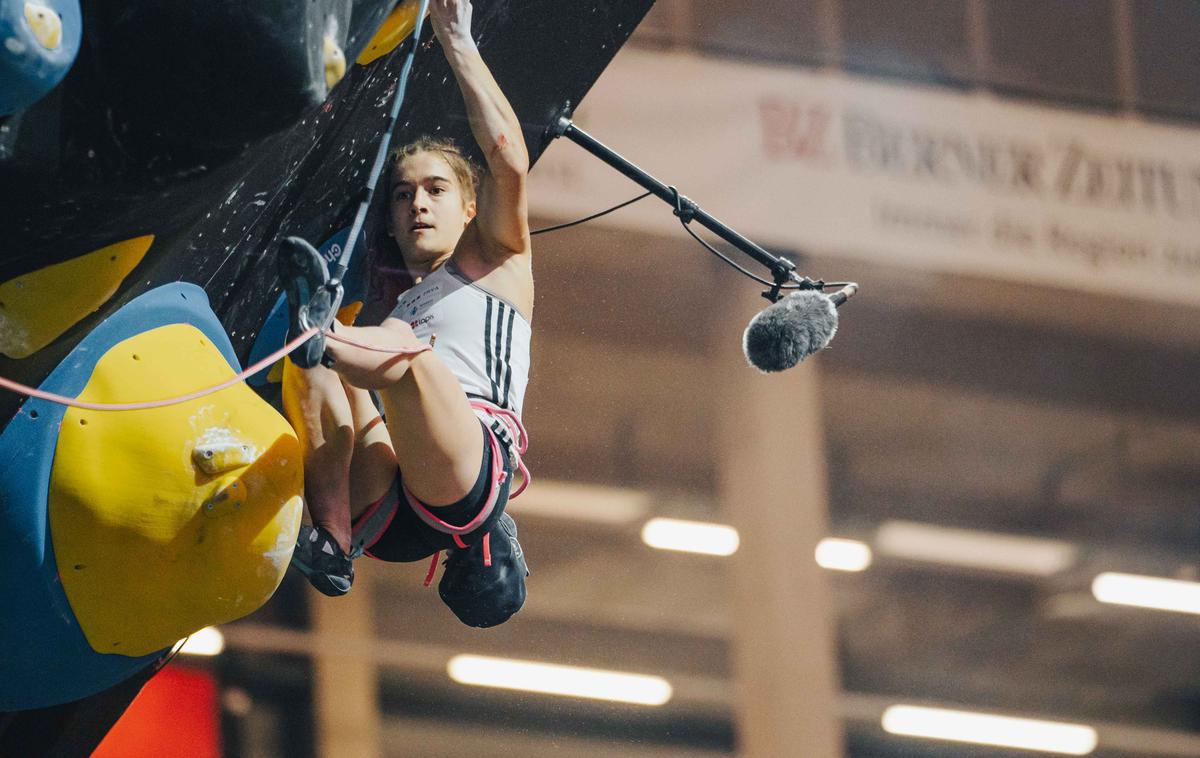 Lucija Tarkuš, Bern 2023, polfinale | Lucija Tarkuš je zasedla 21. mesto z dvema osvojenima conama. | Foto Lena Drapella/IFSC