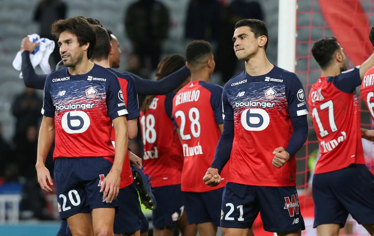 Lille | Okuženi naj bi bilo Portugalec Renato Sanches ter francoska nogometaša Jonathan Ikone in Jonathan Bambo. | Foto Reuters
