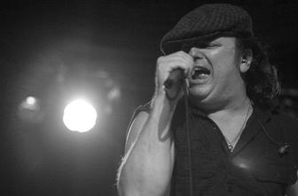 Ne AC/DC, ampak ACCA/DACCA