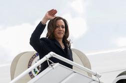 Kamala Harris zbrala 99 odstotkov glasov, pomerila se bo z Donaldom Trumpom