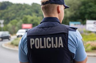 Na cesti pri Blanci vozil dvakrat hitreje od dovoljene hitrosti