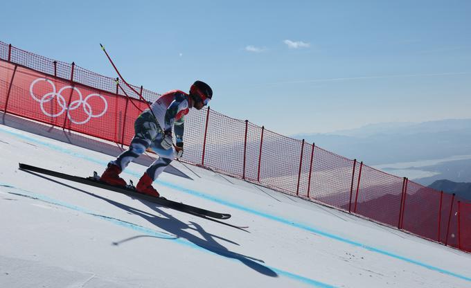 Miha Hrobat na štartu petkovega treninga na olimpijski progi | Foto: Reuters