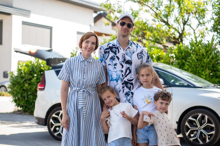 Jure Marolt z družino | Foto: Liam Toni Šironjič