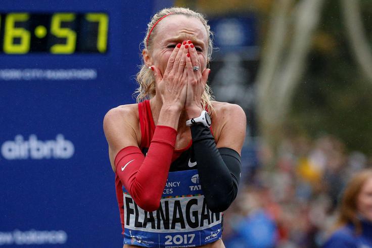 Maraton New York Zgodovino pa je spisala Shalane Flanagan, ki je po 40 letih poskrbela, da je zmaga ostala doma. Z 42,1-kilometrsko razdaljo je opravila v času 2;26:53. | Foto: Reuters
