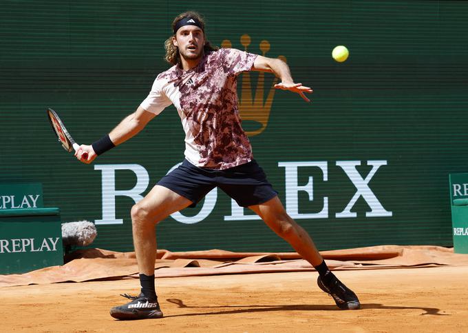 Po Novaku Đokoviću je Monte Carlo predčasno končal še Stefanos Cicipas. | Foto: Reuters