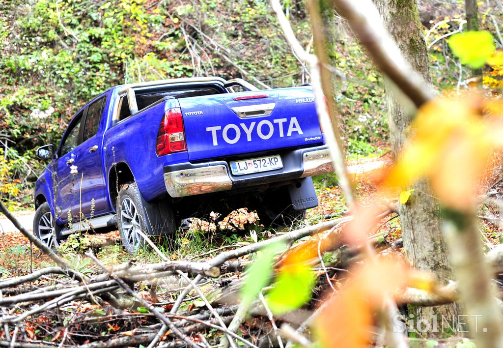 Toyota hilux